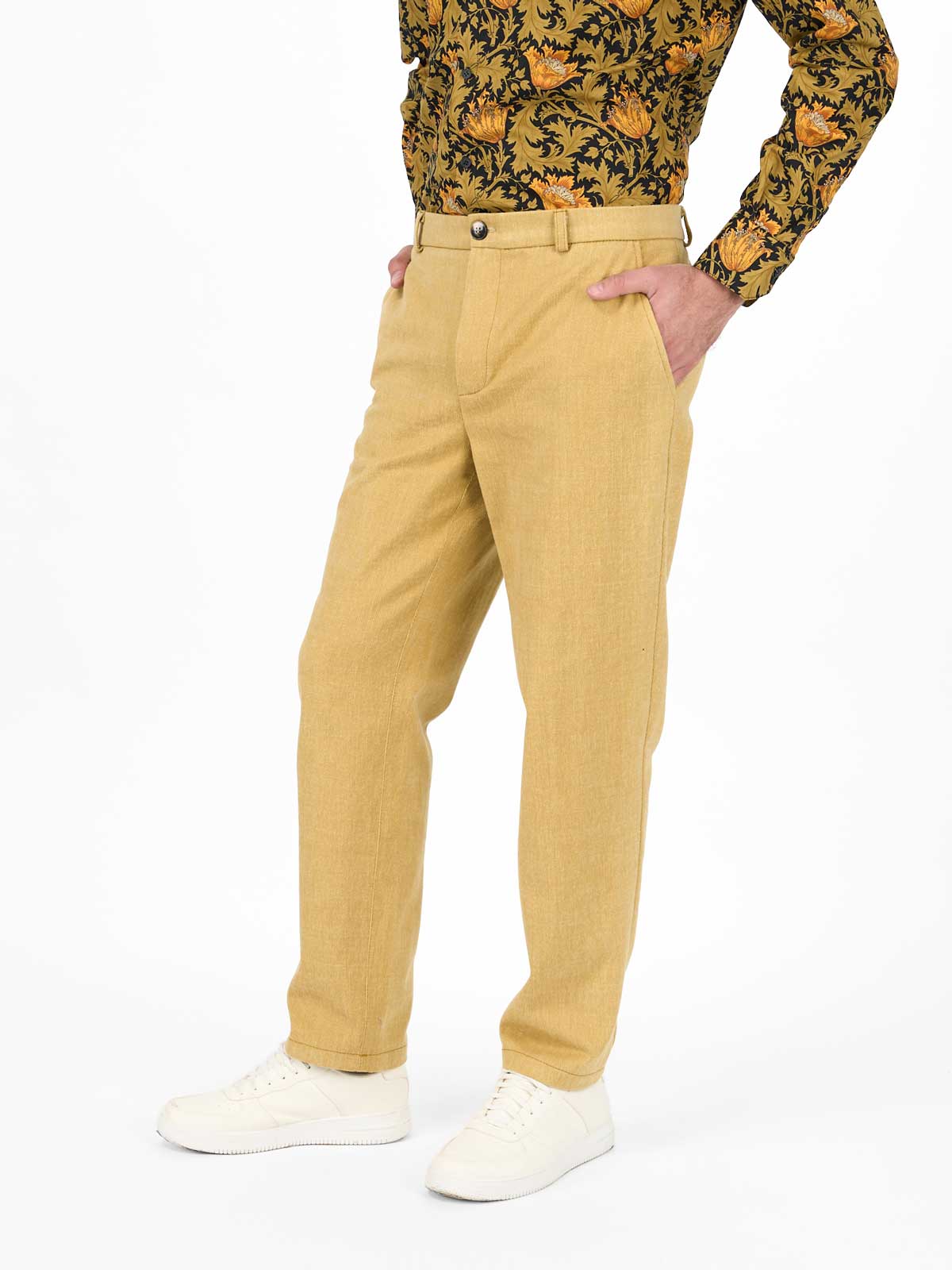 Чиносы из вареного хлопка-велюр